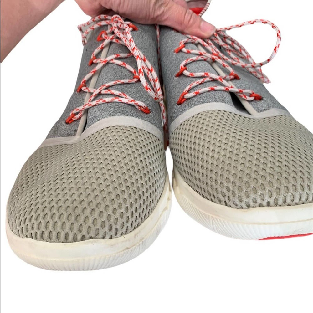 UNDER ARMOUR Men’s Charged 24/7 Mid Top Shoes. Sandstorm. Size 13 - Picture 3 of 9